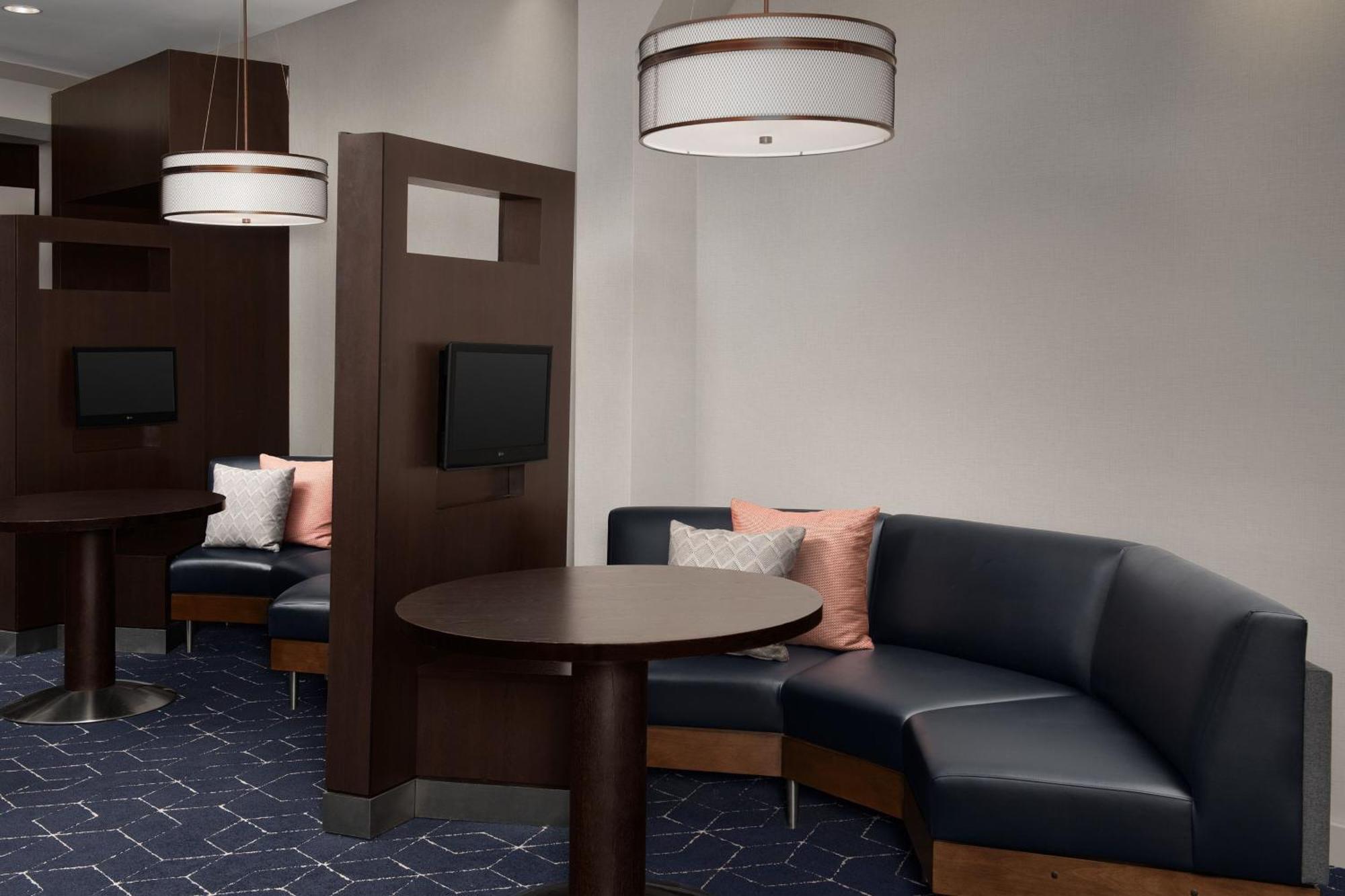 Hotel Courtyard By Marriott Syracuse Downtown At Armory Square Zewnętrze zdjęcie