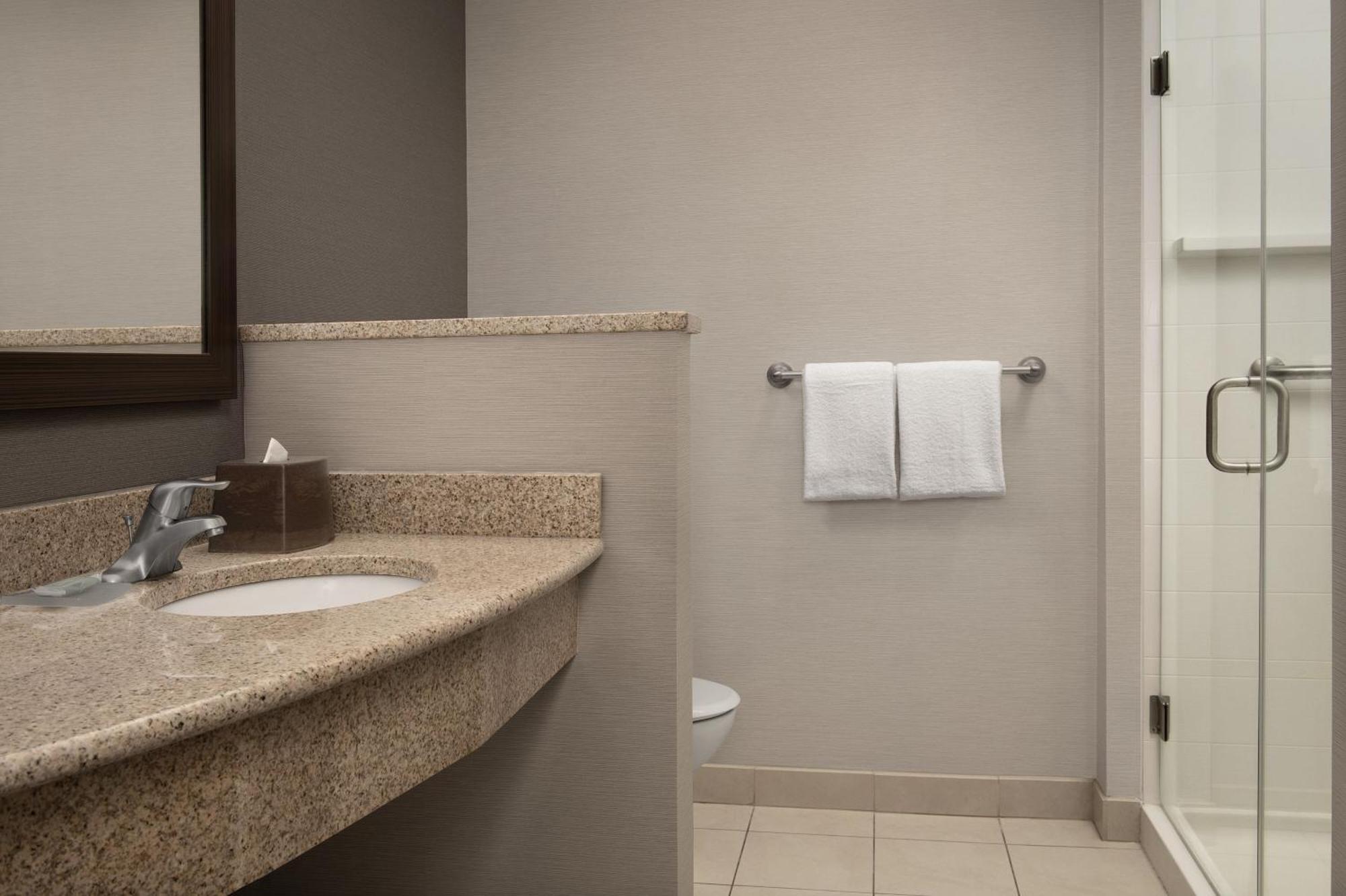 Hotel Courtyard By Marriott Syracuse Downtown At Armory Square Zewnętrze zdjęcie